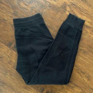 Lululemon black sweatpants